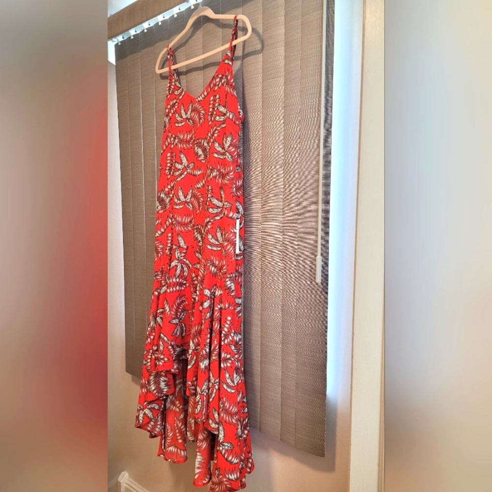 NWT/   HYFVE Dress